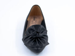 Alternative view of Baletas negras con flores