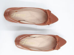 Alternative view of Zapatos de mujer bajitos de color café